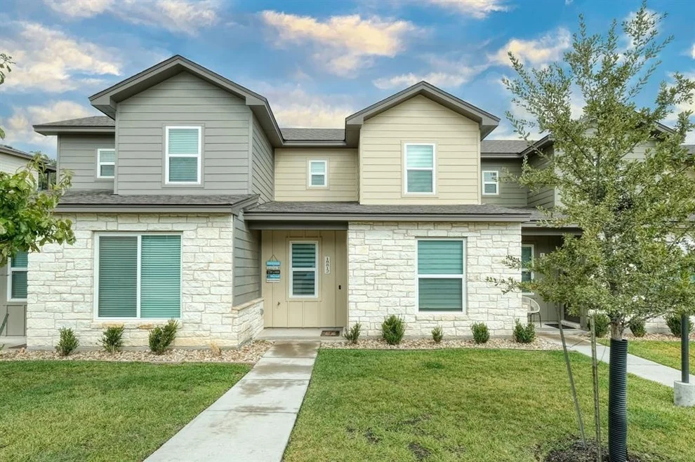 Unit for sale at 18812 Nicklaus DR, Point Venture, TX 78645