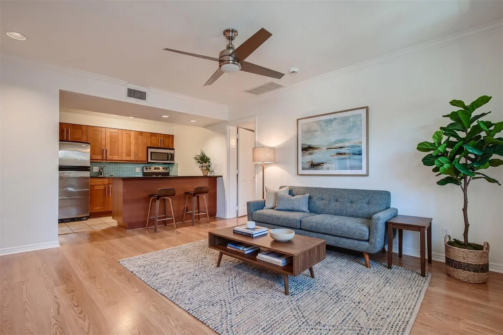 Unit for sale at 7685 Northcross DR, Austin, TX 78757