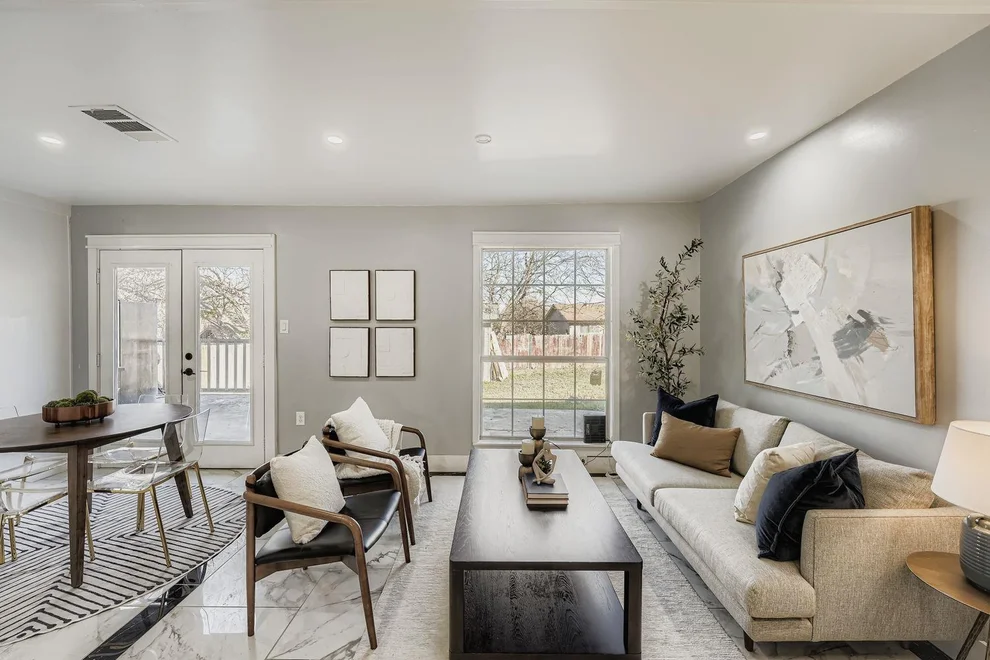 Unit for sale at 7004 E Meadow Bend DR, Austin, TX 78724