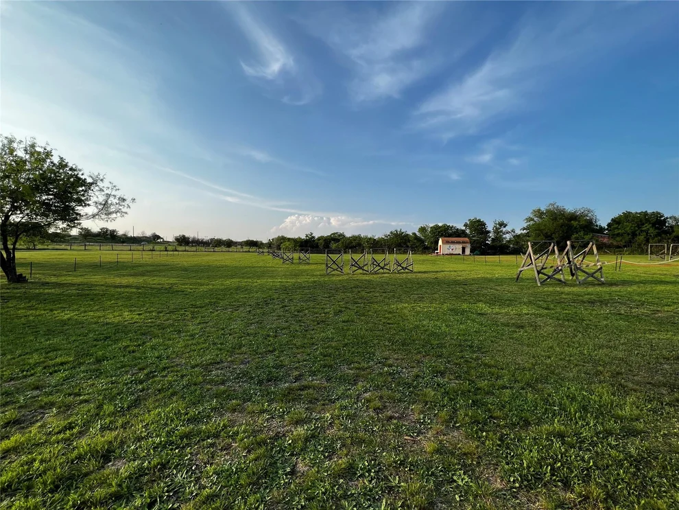 Unit for sale at 5400 E Howard LN, Austin, TX 78653