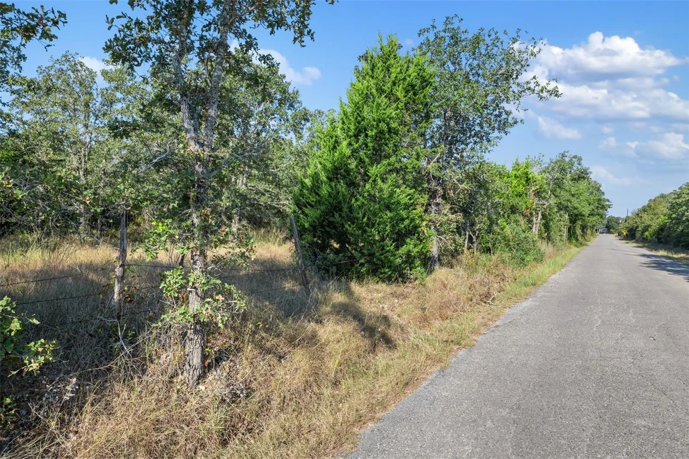 Unit for sale at R32881 McDonald LN W, Cedar Creek, TX 78621