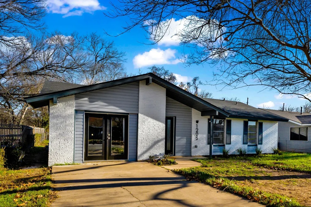 Unit for sale at 1205 Arthur Stiles RD, Austin, TX 78721