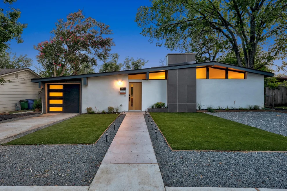 Unit for sale at 3007 Village DR, Austin, TX 78731