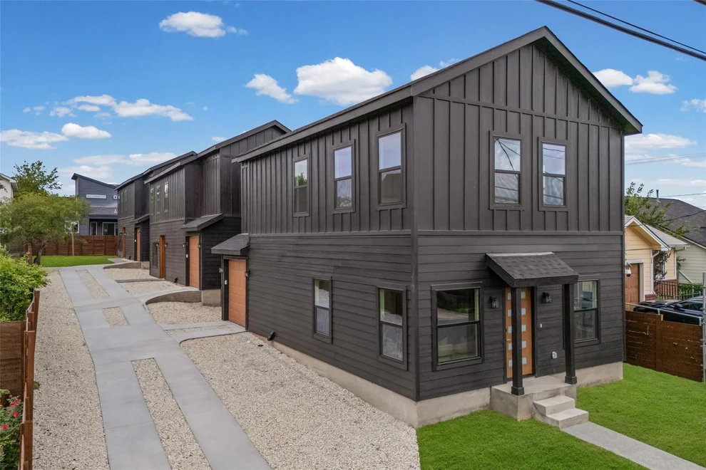 Unit for sale at 7310 Carver Ave, Austin, TX 78752