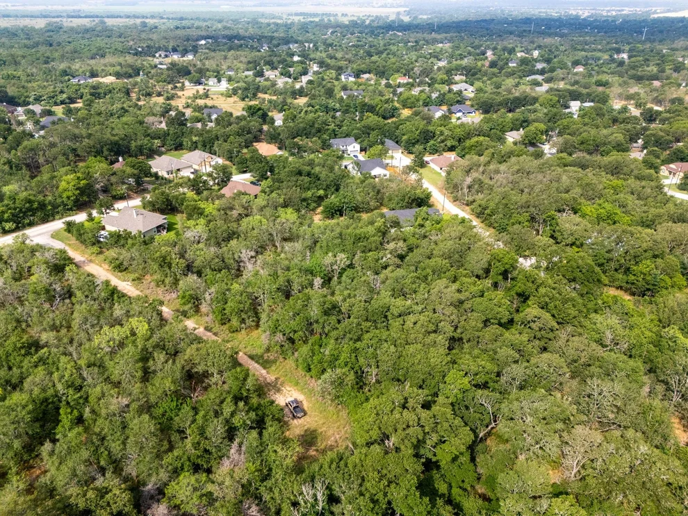 Unit for sale at 112 Waimalu CV, Bastrop, TX 78602