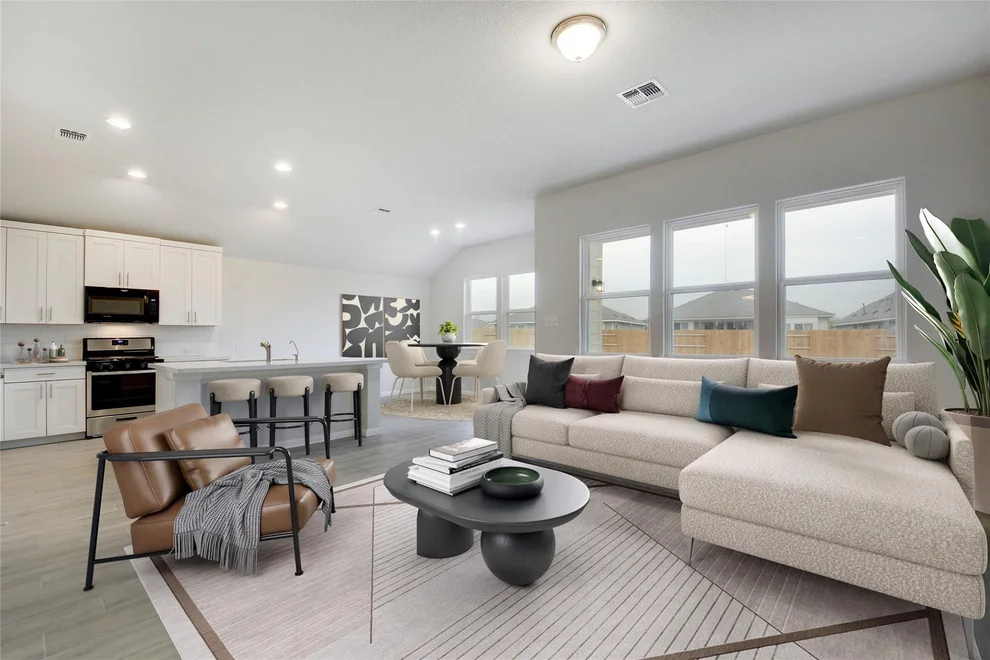 Unit for sale at 134 Edgewater TRL, Bastrop, TX 78602