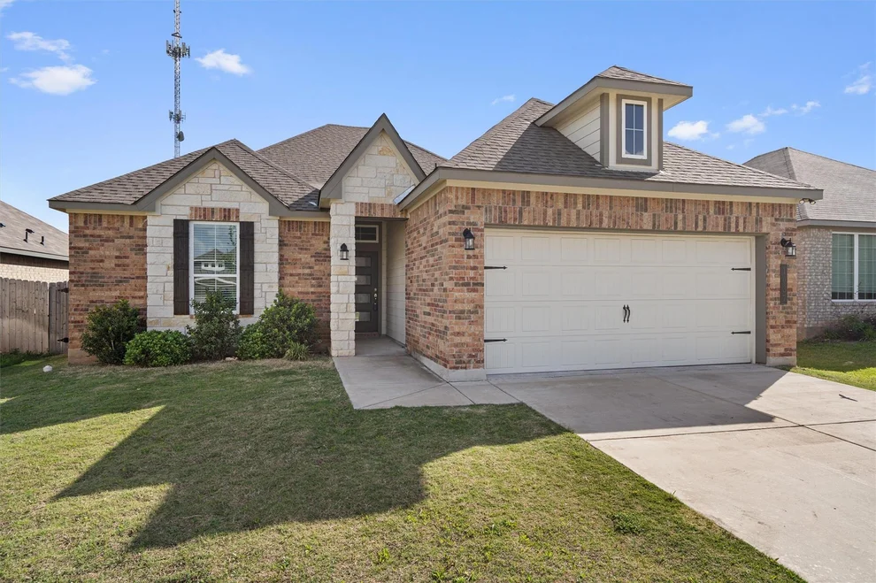 Unit for sale at 1037 Shelby DR, Belton, TX 76513