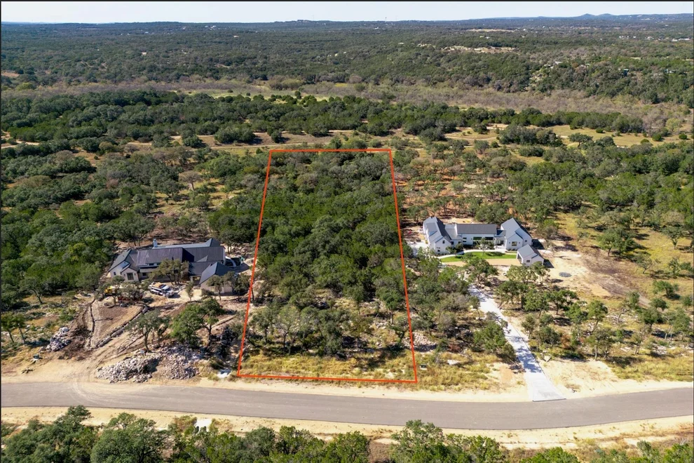 Unit for sale at 1962 Paradise PKWY, Canyon Lake, TX 78133