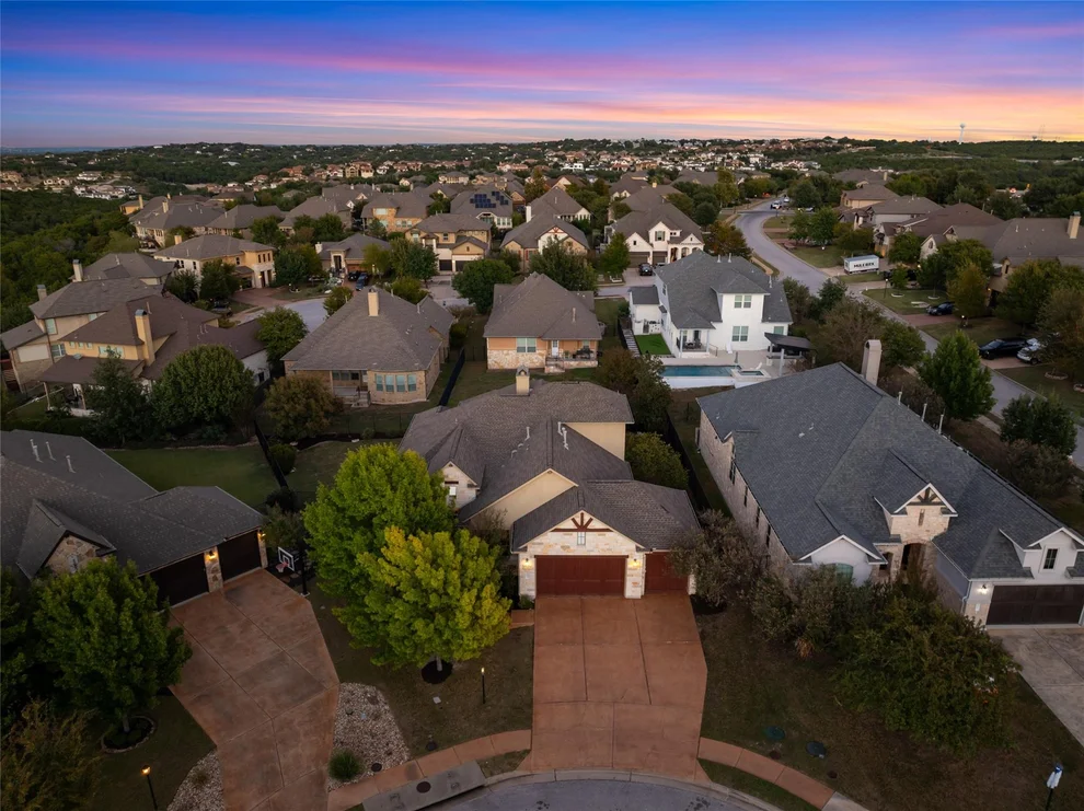 Unit for sale at 103 Edinburgh Isle CT, Lakeway, TX 78738