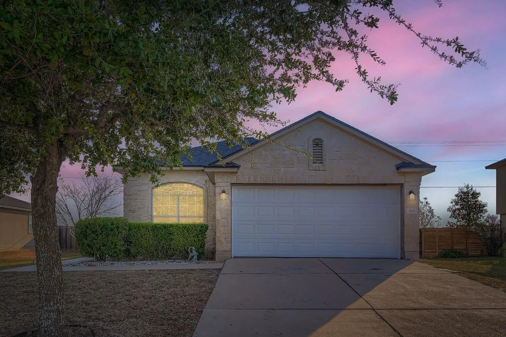 Unit for sale at 326 Wimberley ST, Hutto, TX 78634