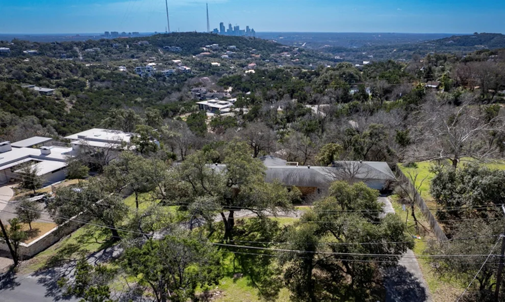 Unit for sale at 1505 Ridgecrest DR, Austin, TX 78746