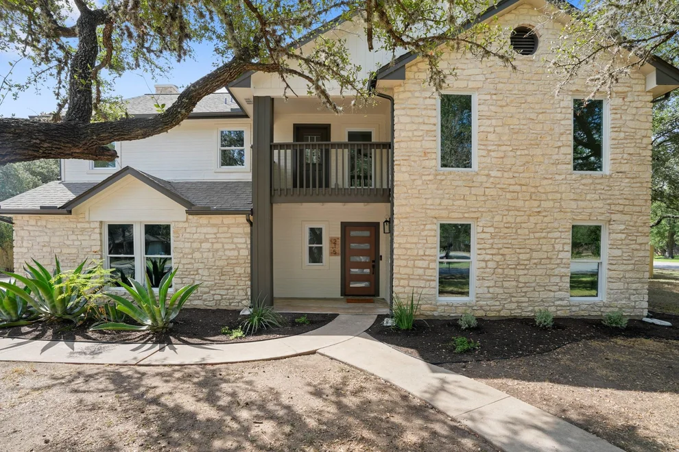 Unit for sale at 215 Dewberry CV, Buda, TX 78610