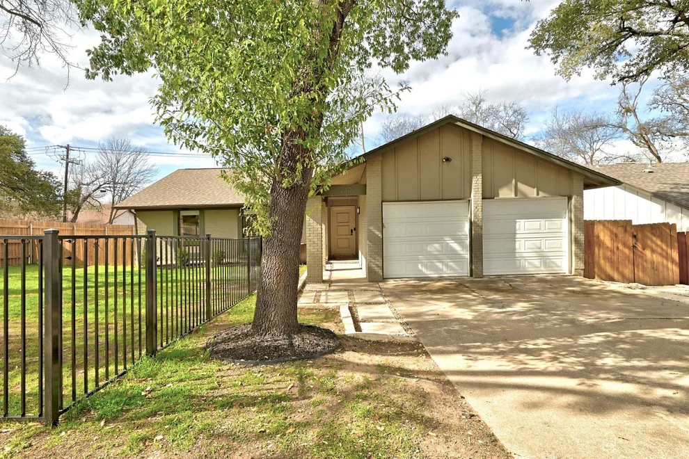 Unit for sale at 7210 Towering Oaks DR, Austin, TX 78745