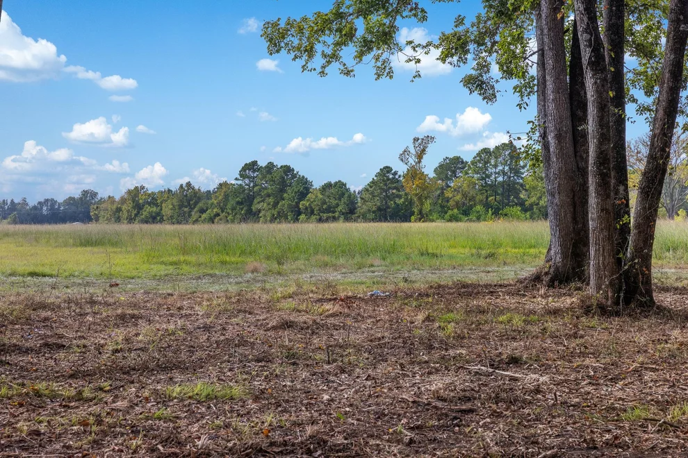 Unit for sale at 9999 FM 834, Hardin, TX 77564