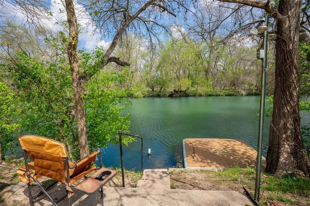 Unit for sale at 159 Waldrip LN, Martindale, TX 78655