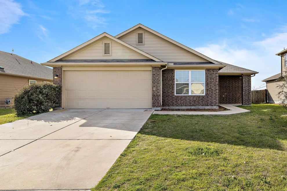 Unit for sale at 718 Luna Vista DR, Hutto, TX 78634