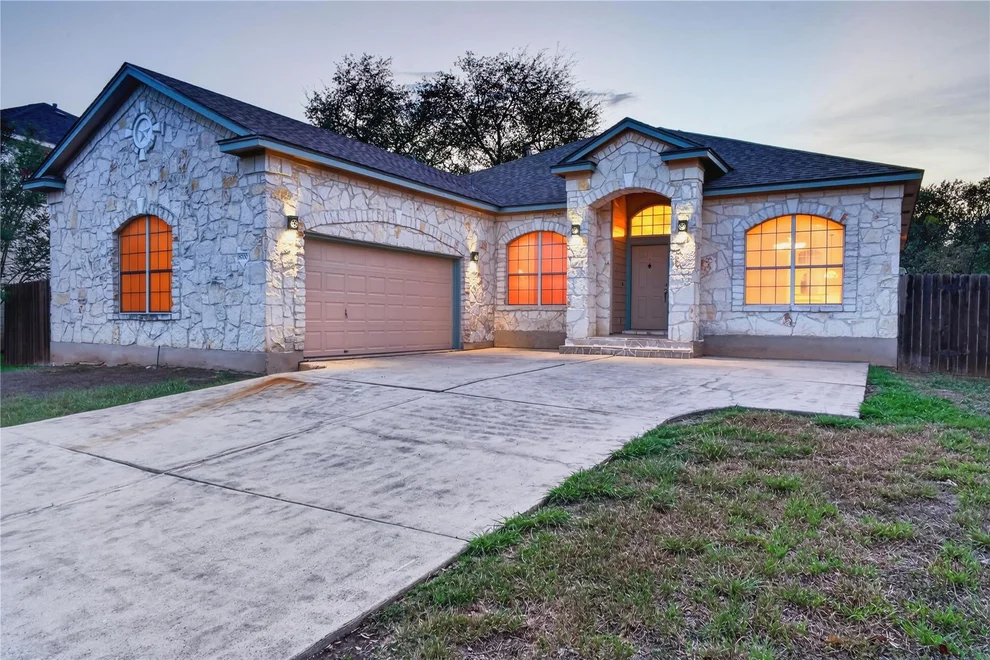 Unit for sale at 8700 Neider DR, Austin, TX 78749