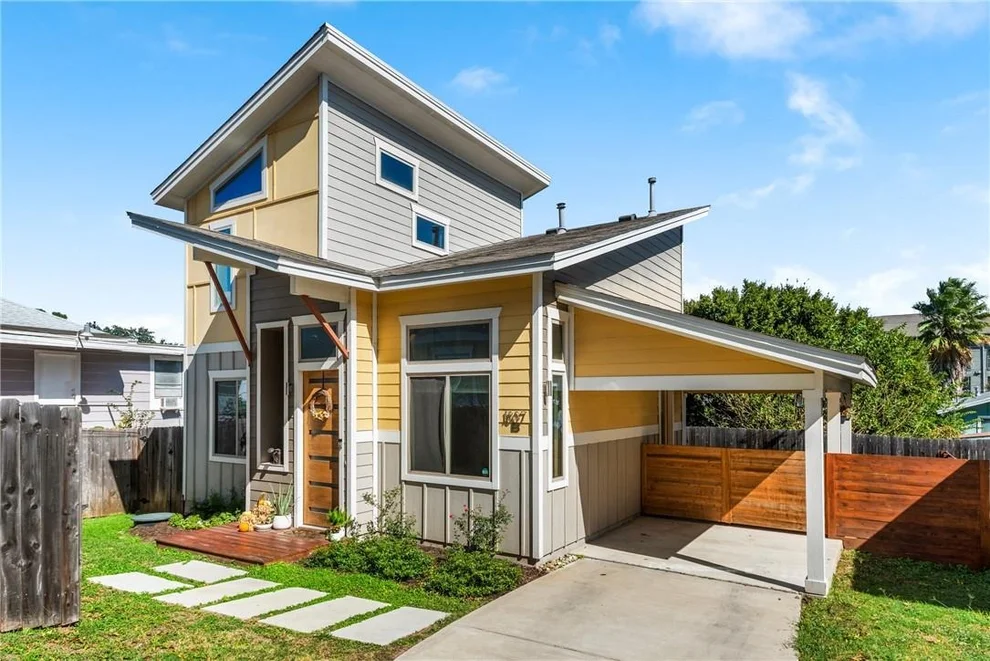 Unit for sale at 1807 Ulit Ave, Austin, TX 78702