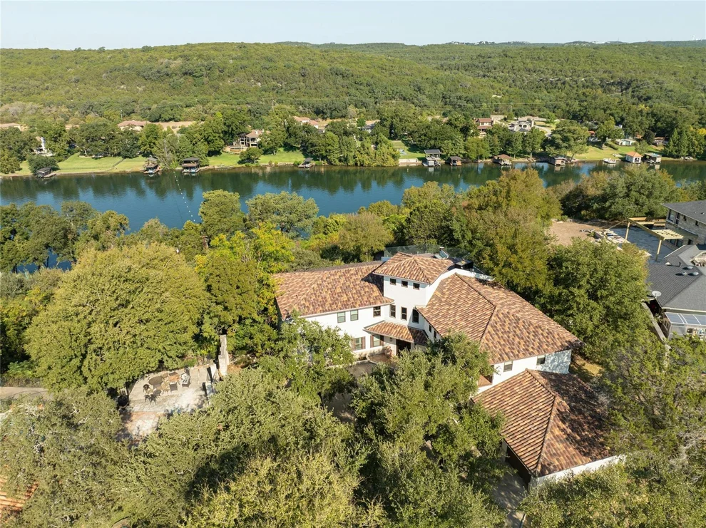 Unit for sale at 2510 Saratoga DR, Austin, TX 78733