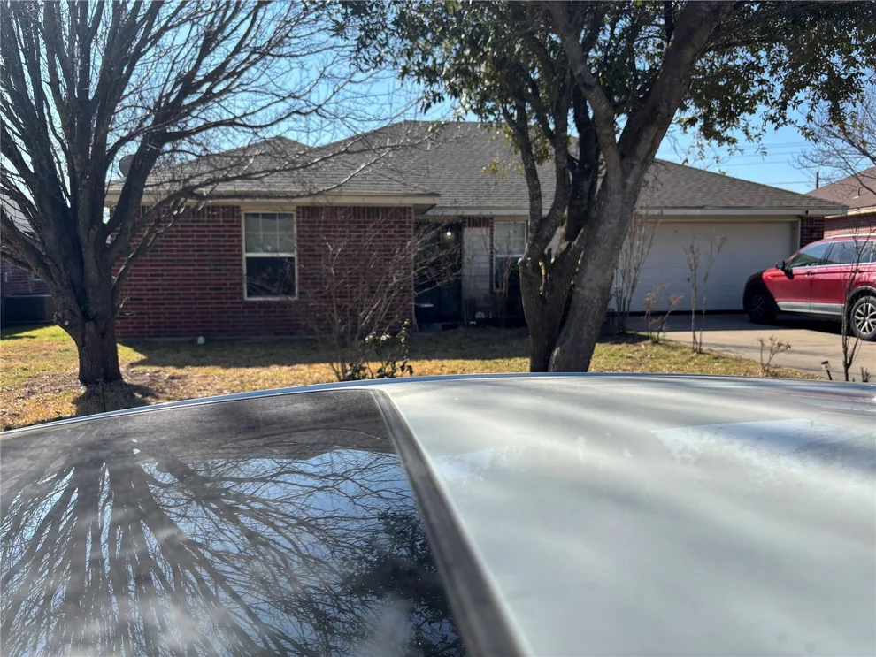 Unit for sale at 232 Corn Hill DR, Jarrell, TX 76537