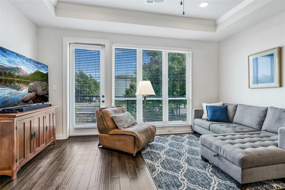 Unit for sale at 102 Bella Toscana Ave, Lakeway, TX 78734