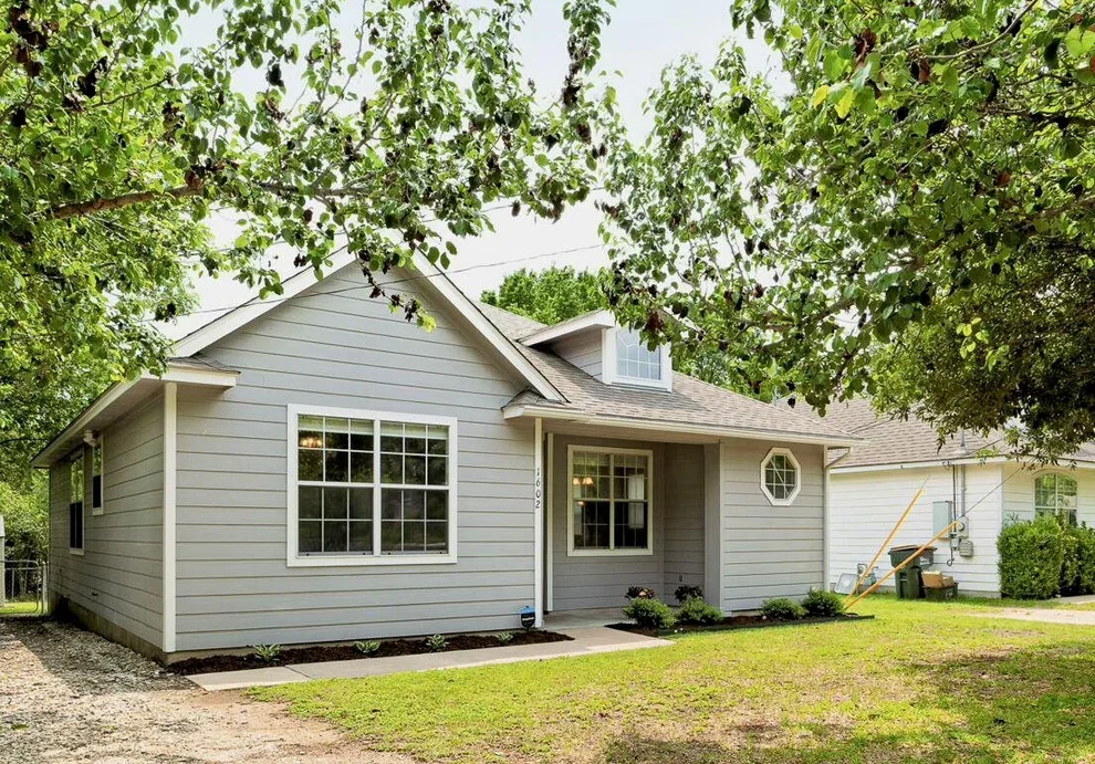 Unit for sale at 1602 E 19th ST, Georgetown, TX 78626