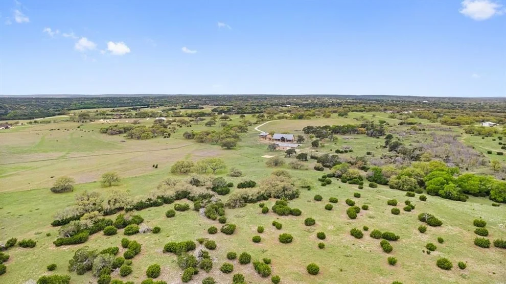 Unit for sale at 2006 County Road 112, Burnet, TX 78611