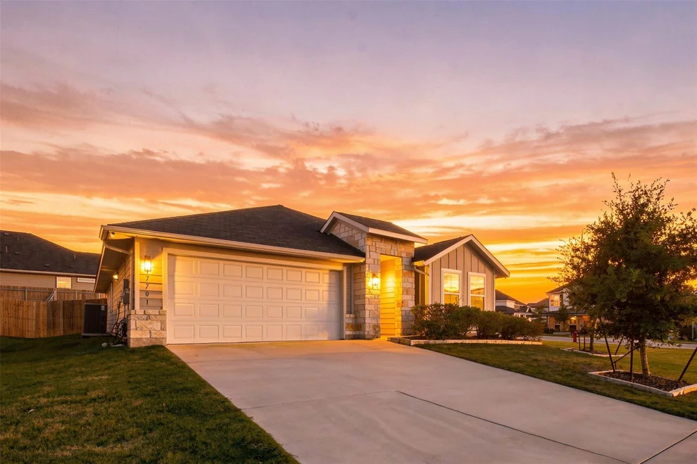 Unit for sale at 17701 Zinfandel DR, Pflugerville, TX 78660