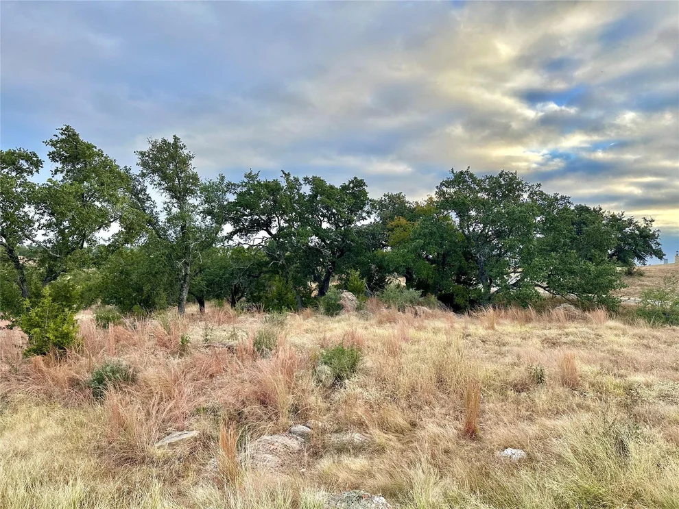 Unit for sale at 688 Desert Rose N, Horseshoe Bay, TX 78657