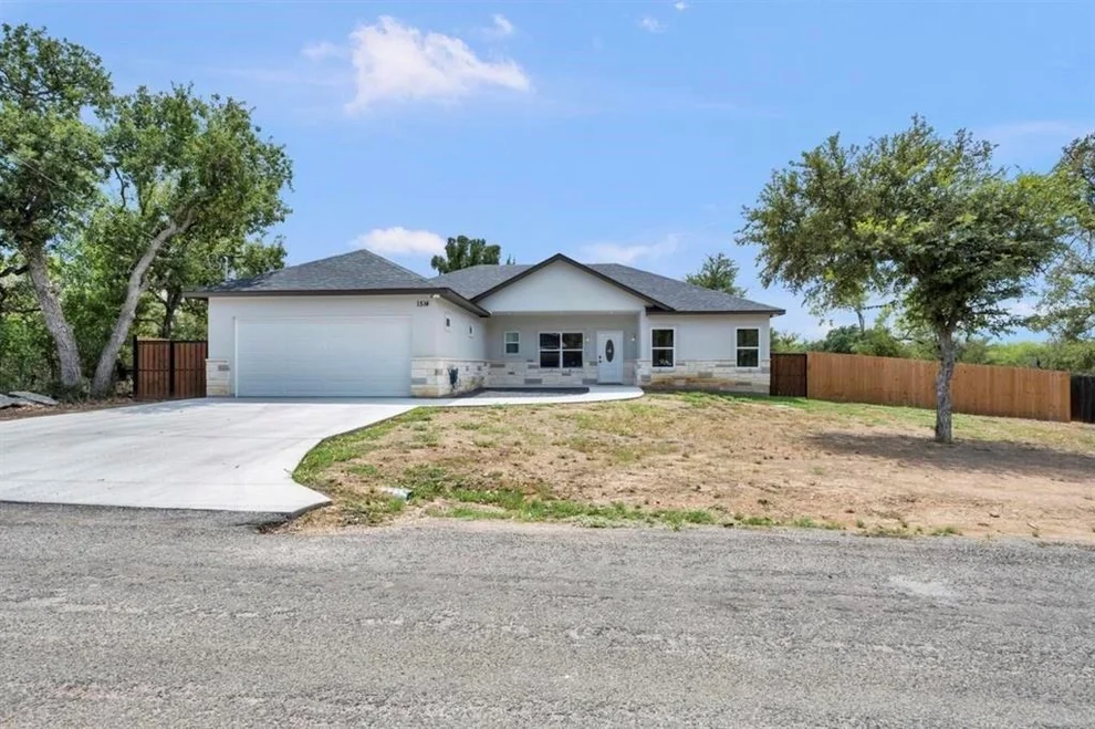 Unit for sale at 1514 Green Valley LN, Granite Shoals, TX 78654