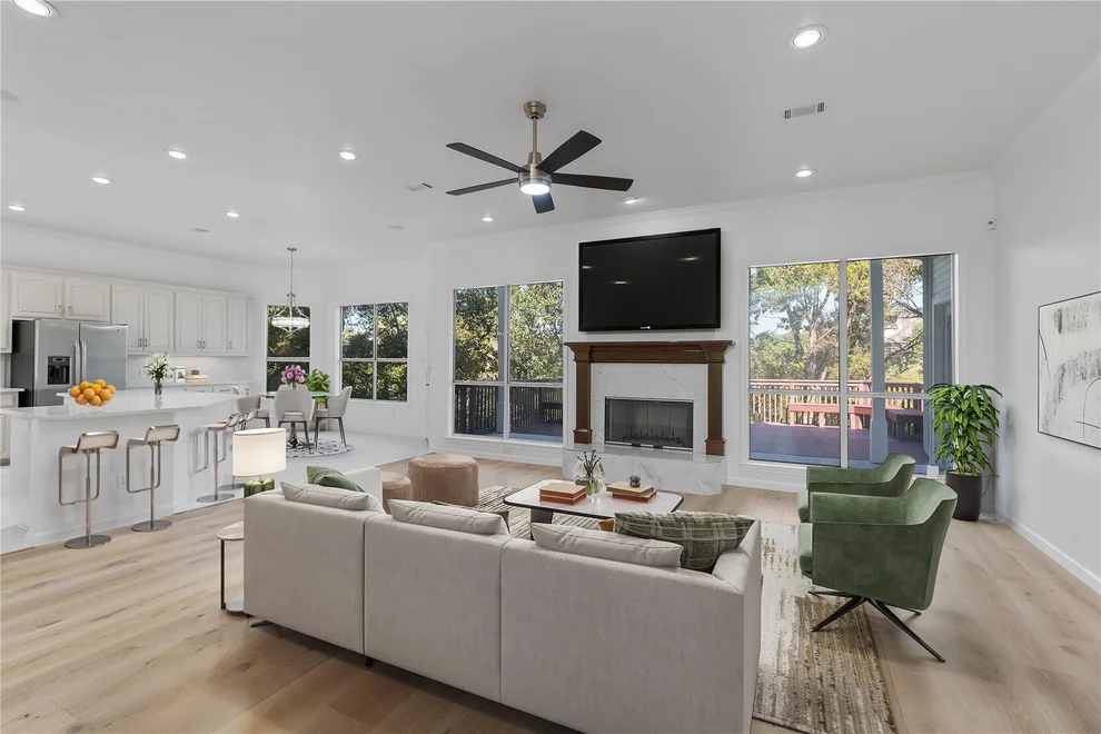 Unit for sale at 7500 Fireoak DR, Austin, TX 78759