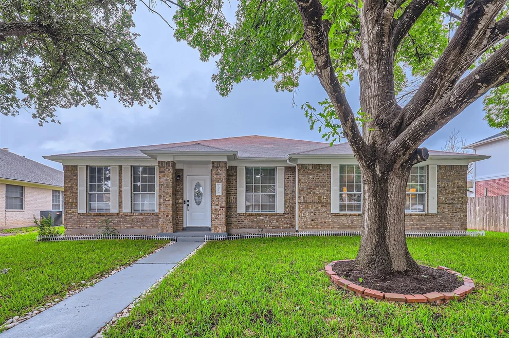 Unit for sale at 1016 Thackeray LN, Pflugerville, TX 78660