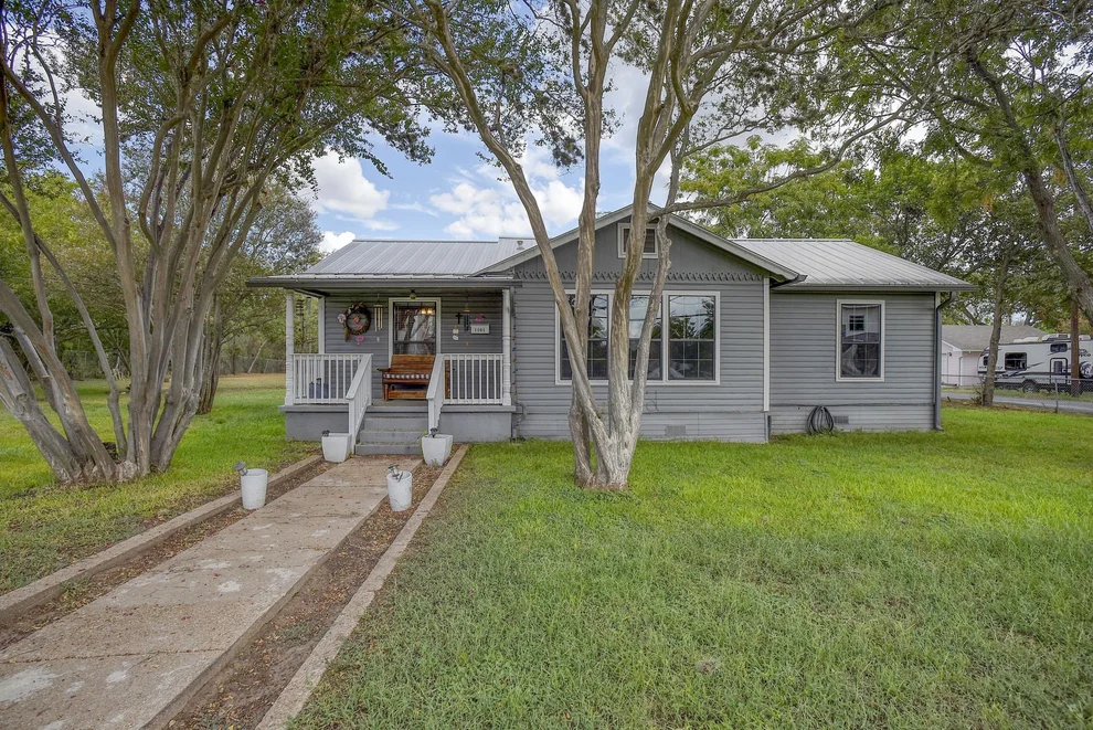 Unit for sale at 1401 Hill ST, Bastrop, TX 78602