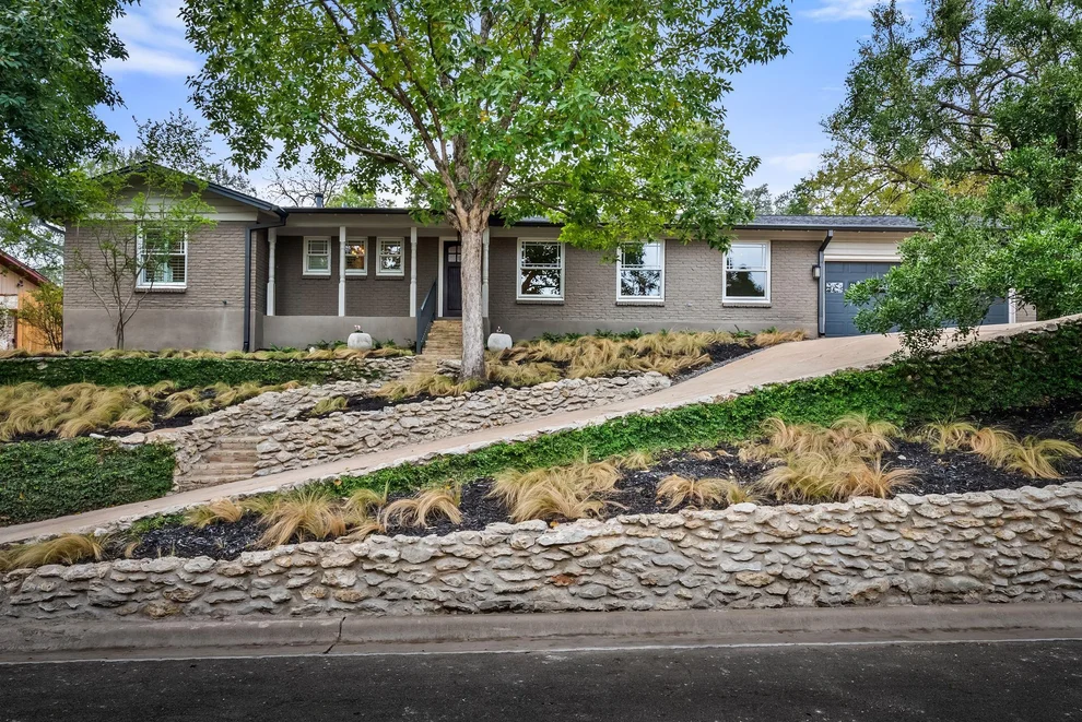 Unit for sale at 3415 Shinoak DR, Austin, TX 78731