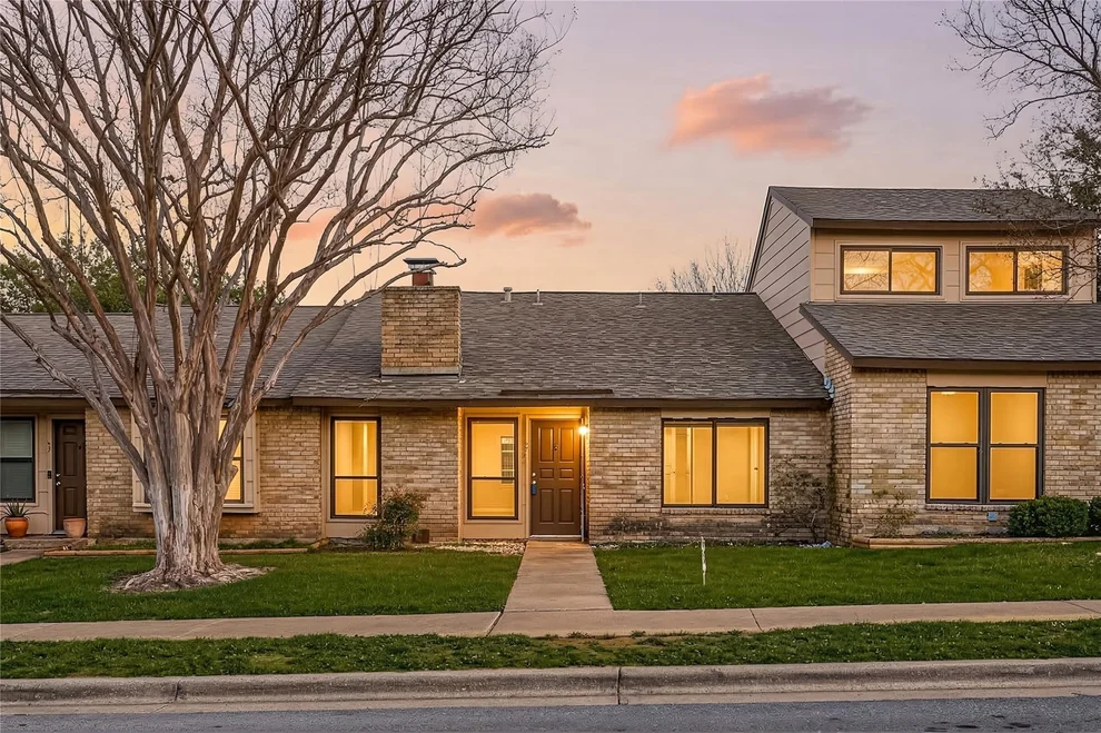 Unit for sale at 8235 Summer Side DR, Austin, TX 78759