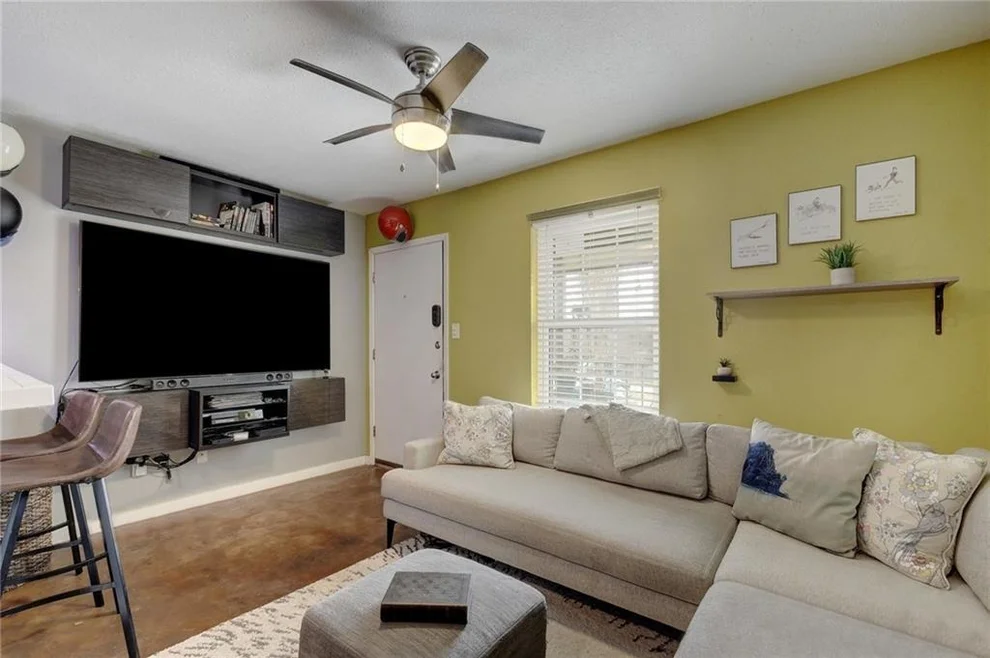 Unit for sale at 2302 East Side DR, Austin, TX 78704