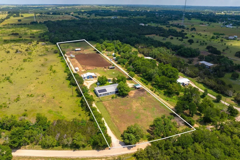 Unit for sale at 450 CR 203, Liberty Hill, TX 78642