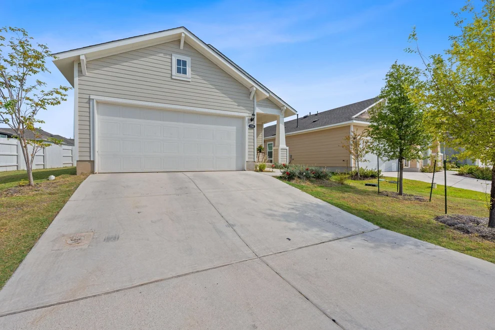 Unit for sale at 156 Tillage RD, Elgin, TX 78621