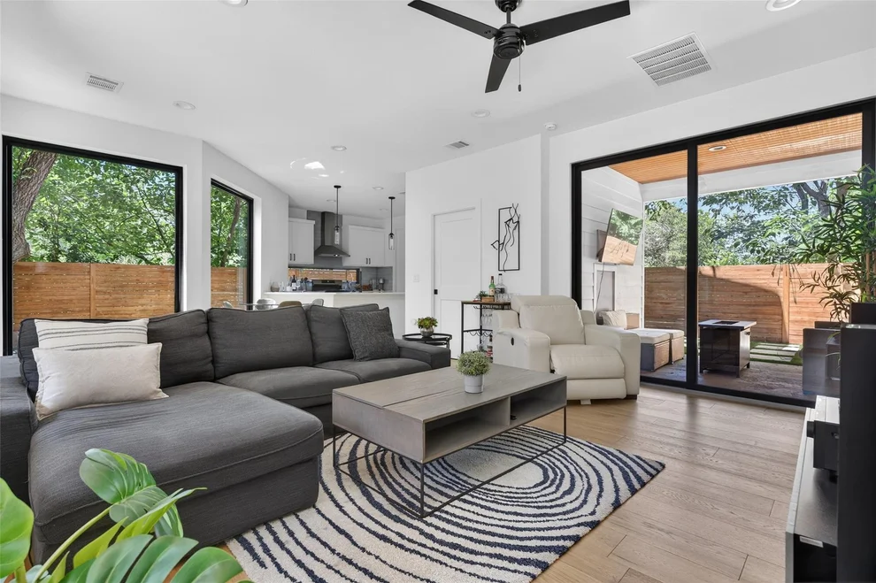 Unit for sale at 610 Clifford DR, Austin, TX 78745