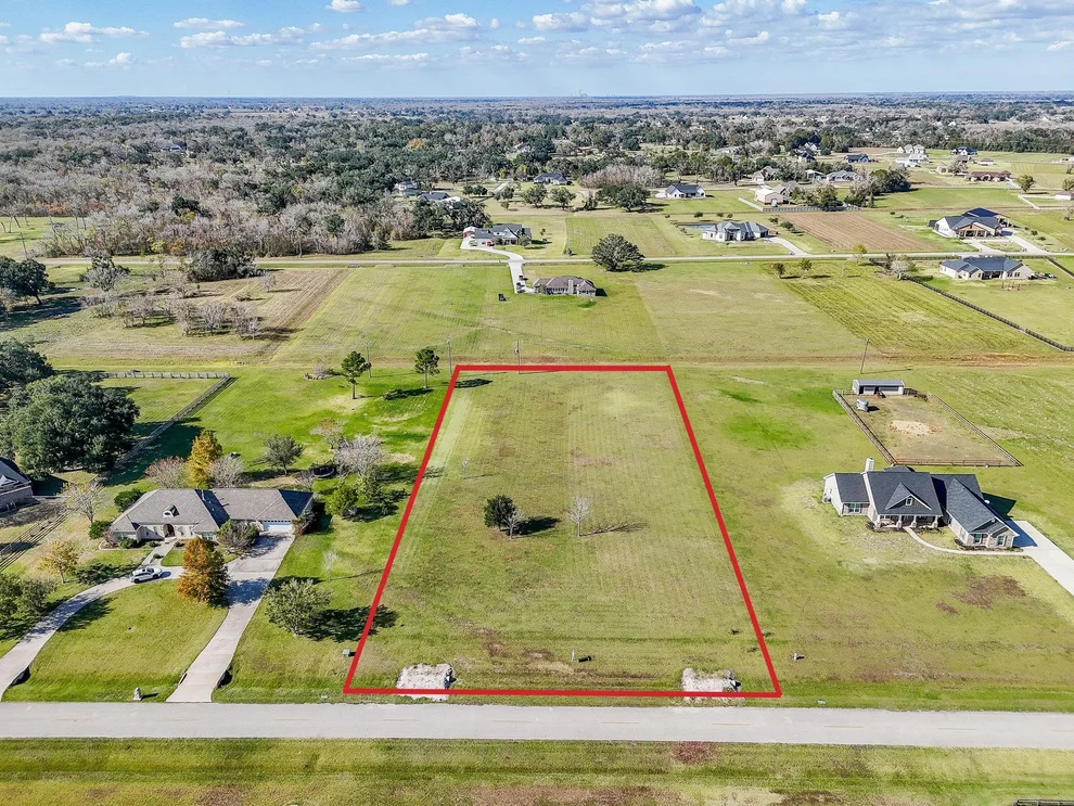 Unit for sale at 702 Comanche Trail DR, Rosharon, TX 77583
