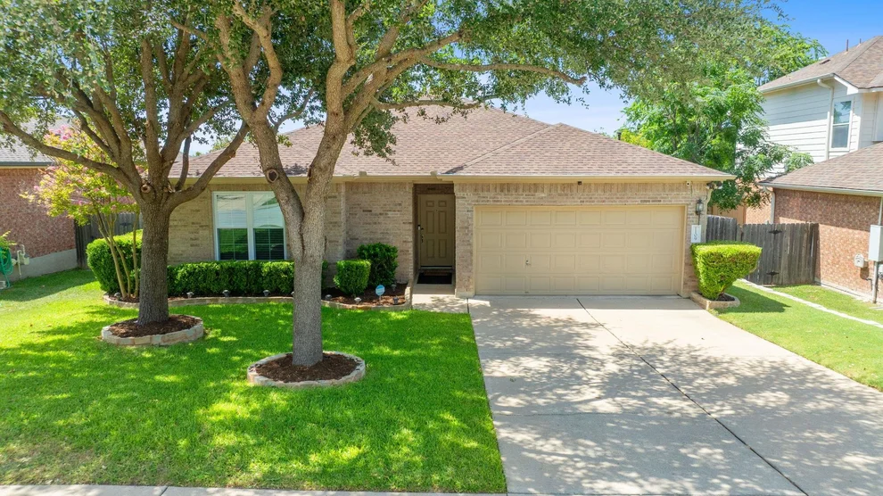 Unit for sale at 1109 Middle Brook DR, Leander, TX 78641