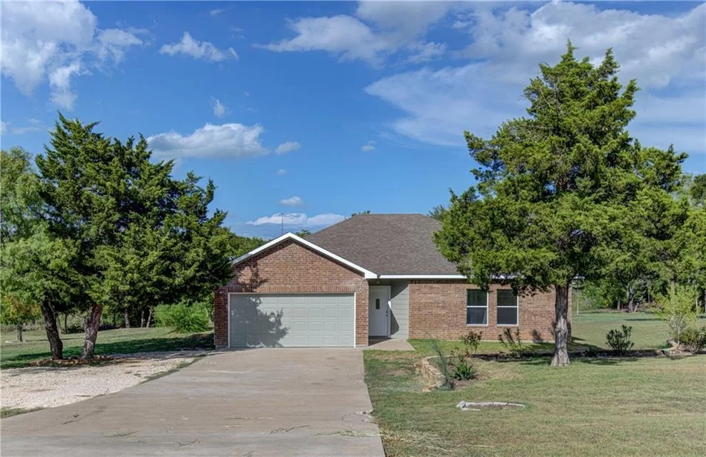 Unit for sale at 135 Valle Verde DR, Del Valle, TX 78617