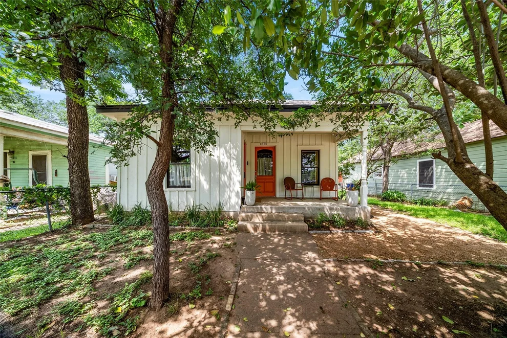 Unit for sale at 1020 Spence ST, Austin, TX 78702