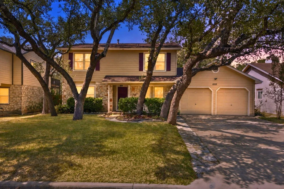 Unit for sale at 6519 Fair Valley TRL, Austin, TX 78749