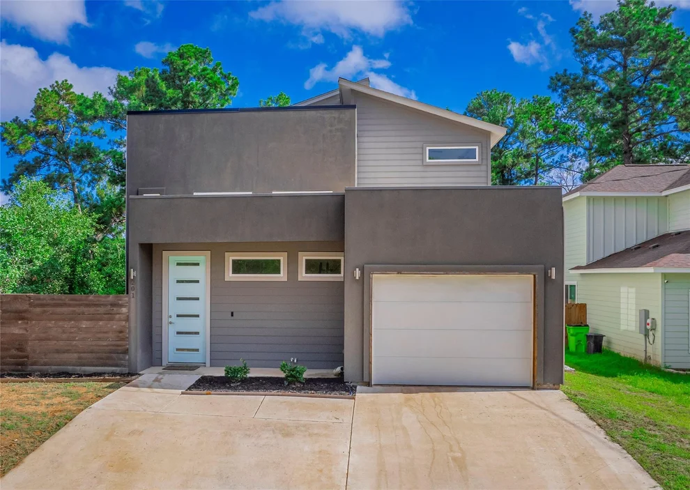 Unit for sale at 201 Hanauma DR, Bastrop, TX 78602