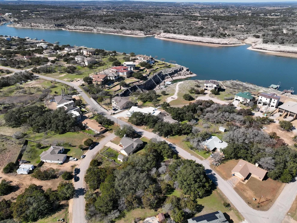 Unit for sale at 3003 Patriot DR, Lago Vista, TX 78645