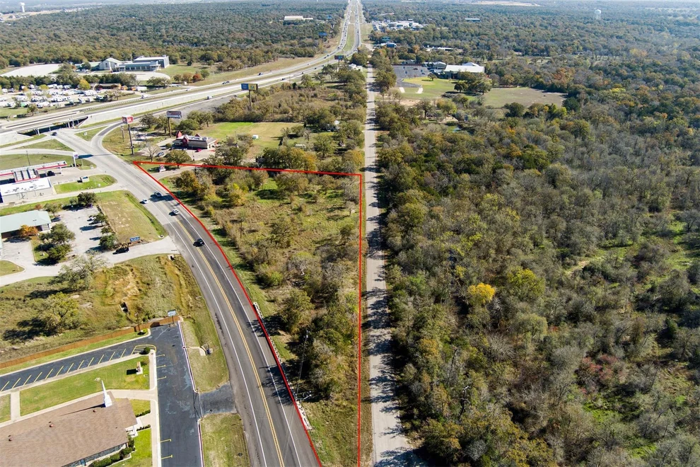 Unit for sale at 119 W State Highway 21, Cedar Creek, TX 78612