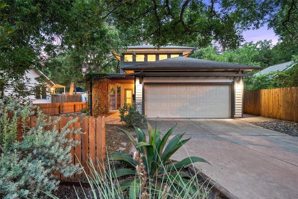 Unit for sale at 2512 E 2nd ST, Austin, TX 78702