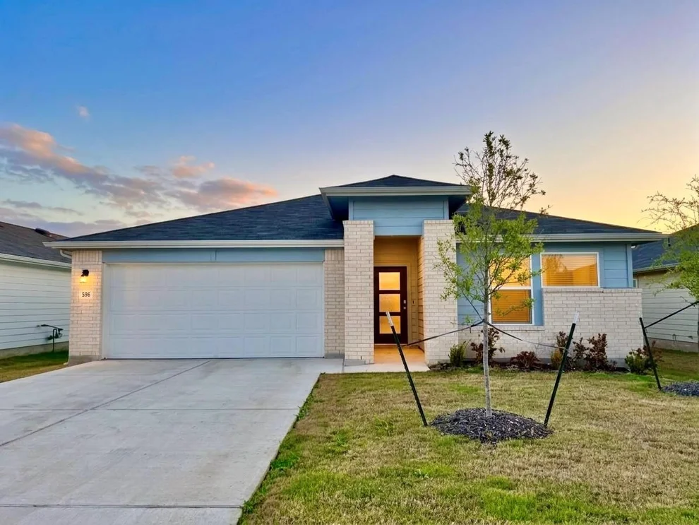 Unit for sale at 598 Gladiola LOOP, Kyle, TX 78640