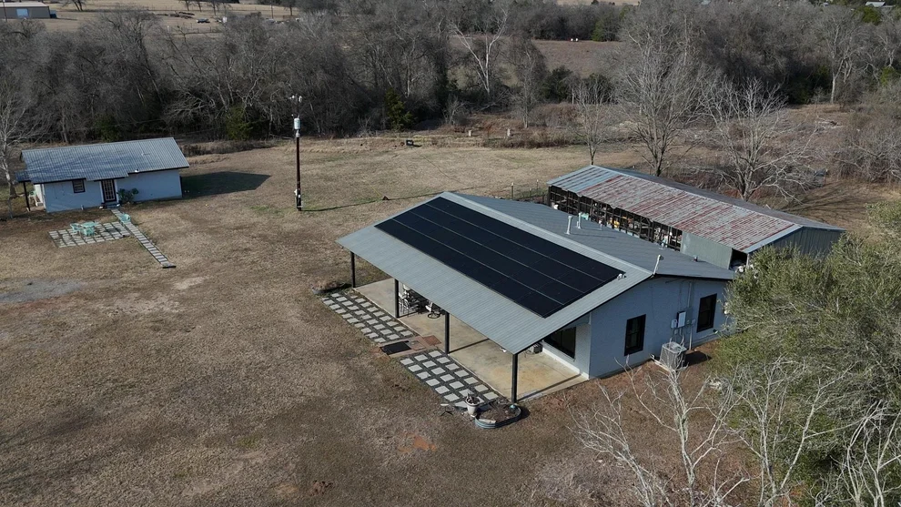 Unit for sale at 4668 Fm 535, Cedar Creek, TX 78612